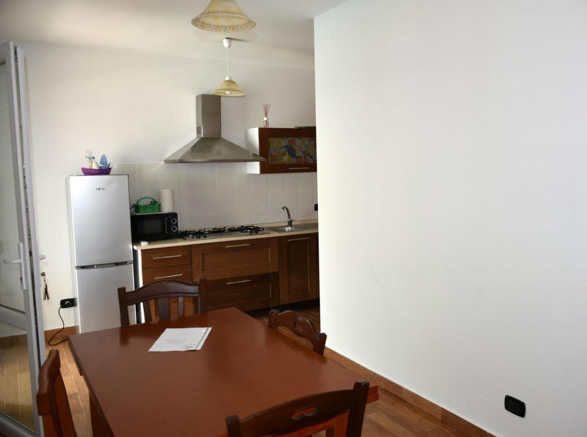 Aparthotel La Perla Dello Ionio Satriano Exterior foto